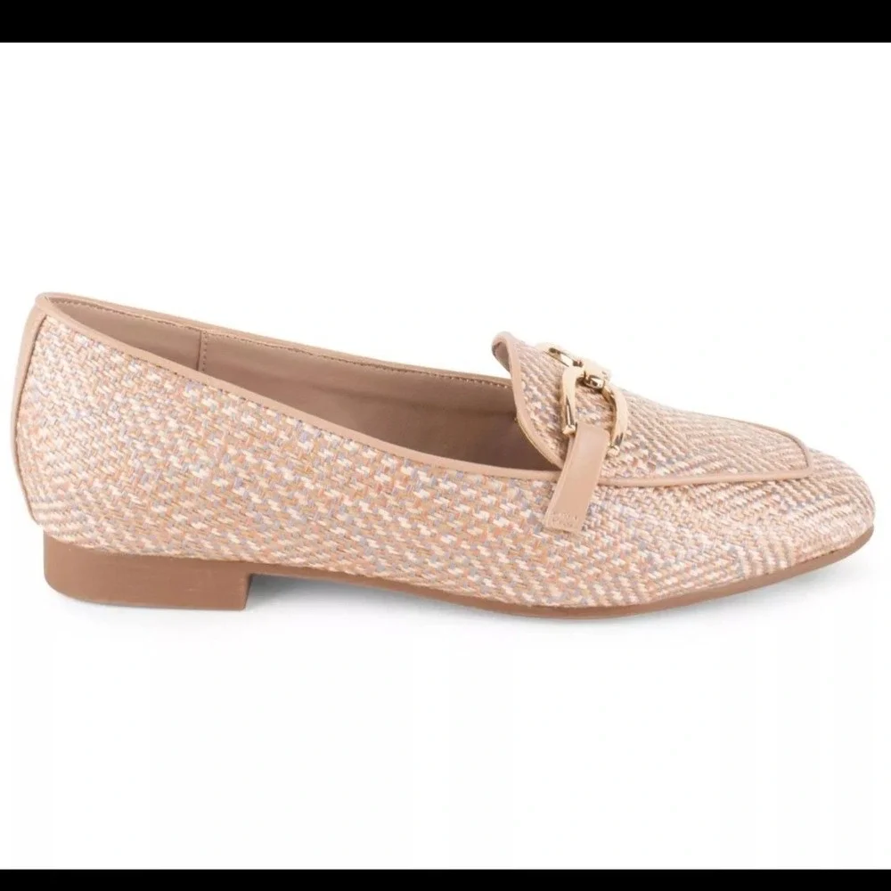 Tahari Women's Beige Patterned With Gold-Tone Slip On Vegan Leather Loafers - 11